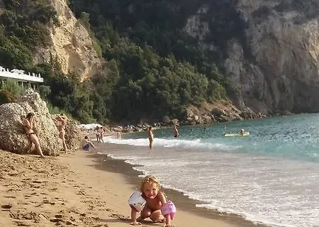 Green Rock - Gardens, Playground And Close To Beach! * Agios Gordios (Corfu)