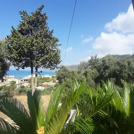 Green Rock - Gardens, Playground And Close To Beach! Villa