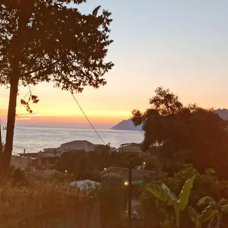 Green Rock - Gardens, Playground And Close To Beach! Villa
