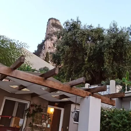Green Rock - Gardens, Playground And Close To Beach! * Agios Gordios (Corfu)